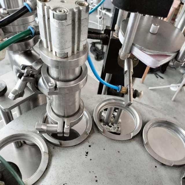 Фасовочный автомат Паст Пак в стаканчик 95мм инв.9964