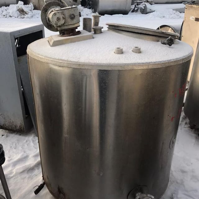 Ёмкость с рубашкой 750л инв.10907