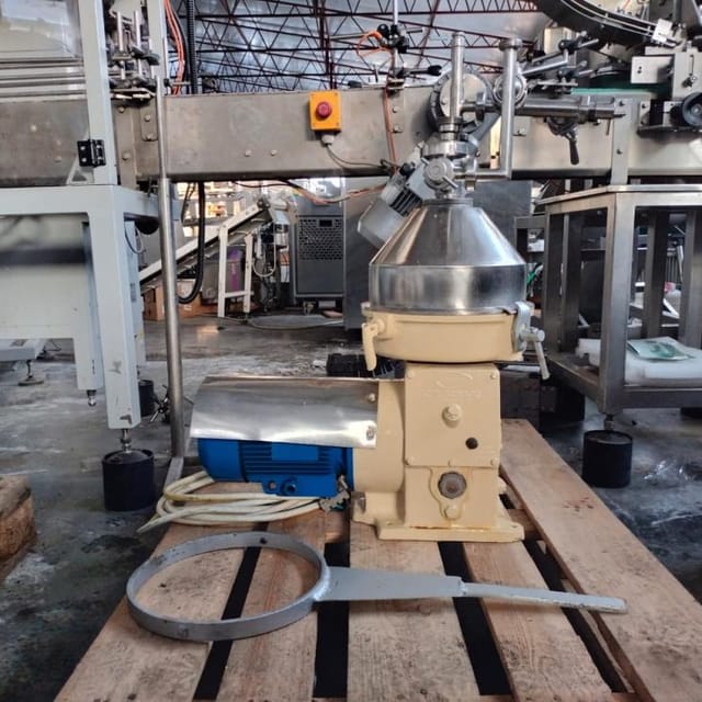 Сепаратор-сливкоотделитель ж5-осцп-1 1000л/час ПЛАВА инв.9675