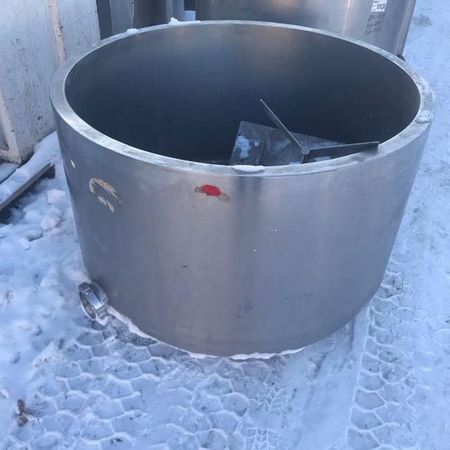 Емкость 600л с паровой рубашкой инв.10919