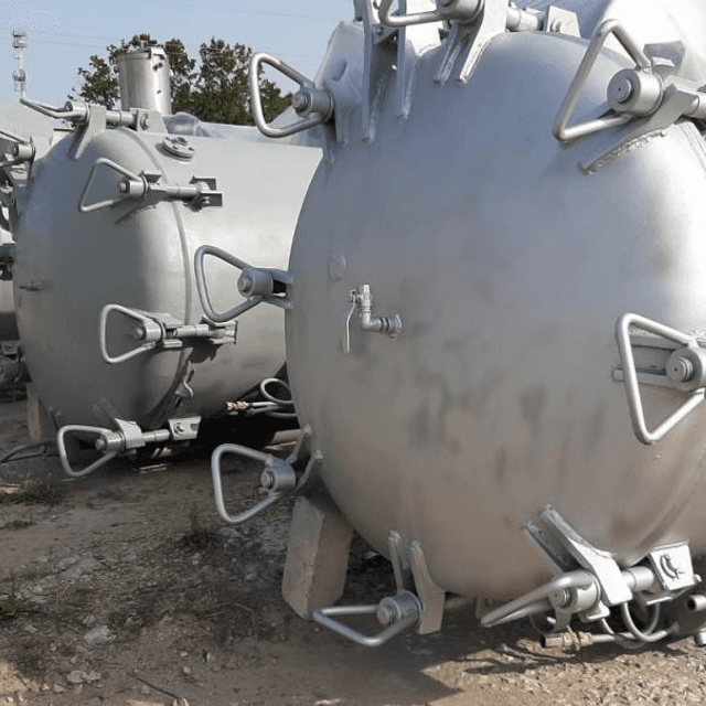 Автоклав паровой объемом 1,3куб.м.