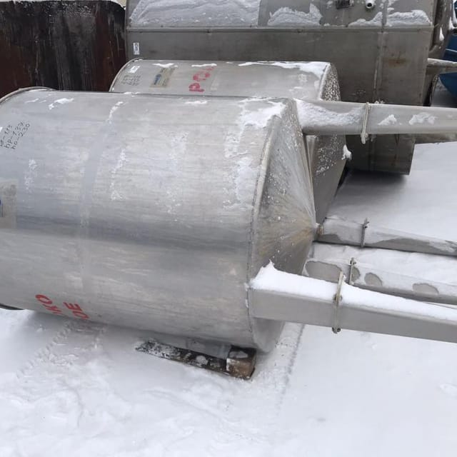 Емкость одностенная 1350 литров инв.10926