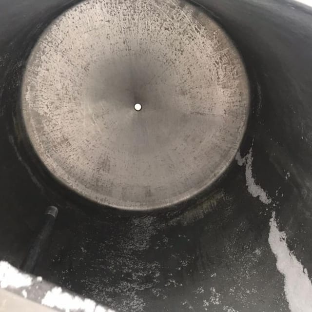 Емкость одностенная 1350 литров инв.10926