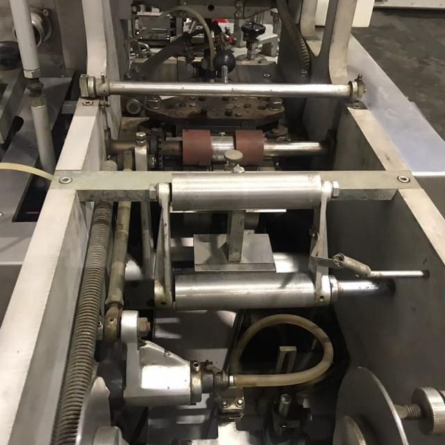 Фасовщик плавленных сырков АРУ ARU FASA новый, брикет 62,5 или 100гр инв.10884