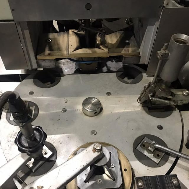 Фасовщик плавленных сырков АРУ ARU FASA новый, брикет 62,5 или 100гр инв.10884