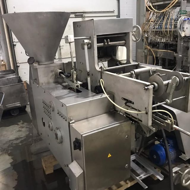 Фасовщик плавленных сырков АРУ ARU FASA новый, брикет 62,5 или 100гр инв.10884