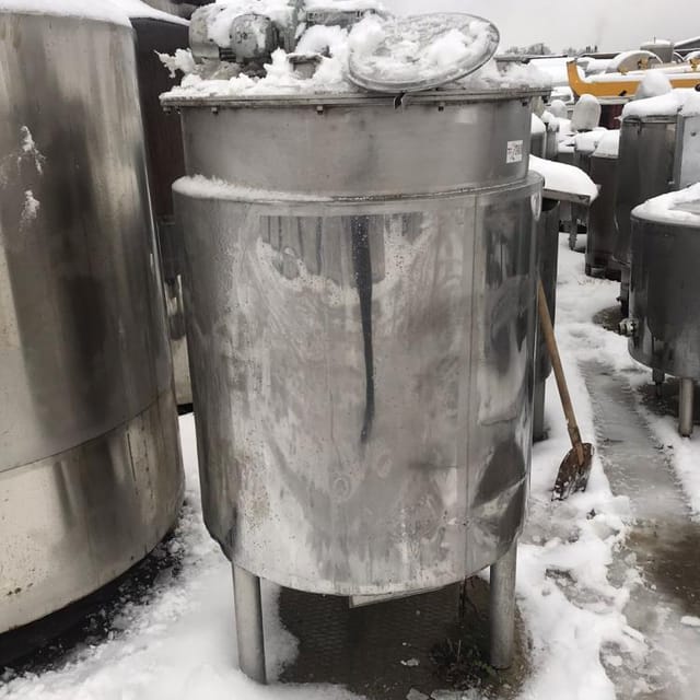 Емкость 600 литров ТЭНы инв.7410