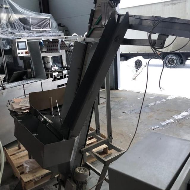 Триблок фасовочно-упаковочный  с вакууматором ИНТА ИН-67 инв.8437