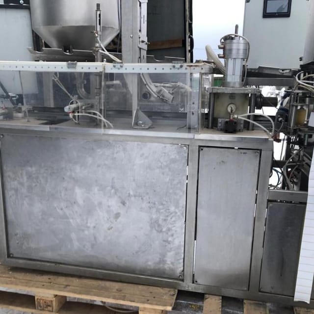 Триблок фасовочно-упаковочный  с вакууматором ИНТА ИН-67 инв.8437