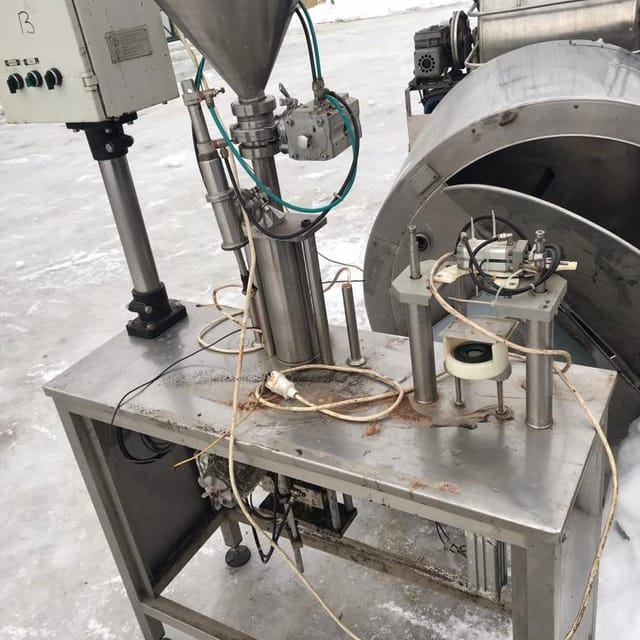 Полуавтомат розлива в ПЭТ АДНК19У17 инв.10995