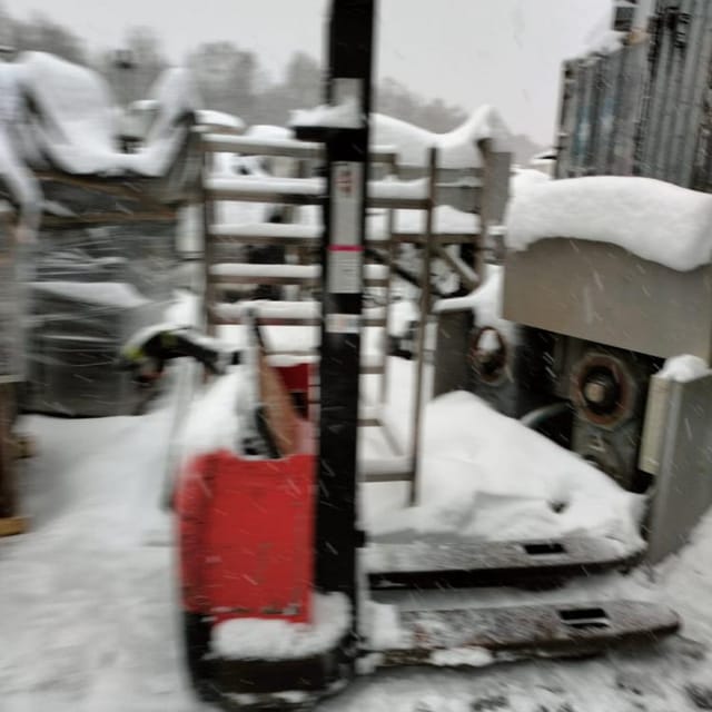 Электроштабелер инв.8184