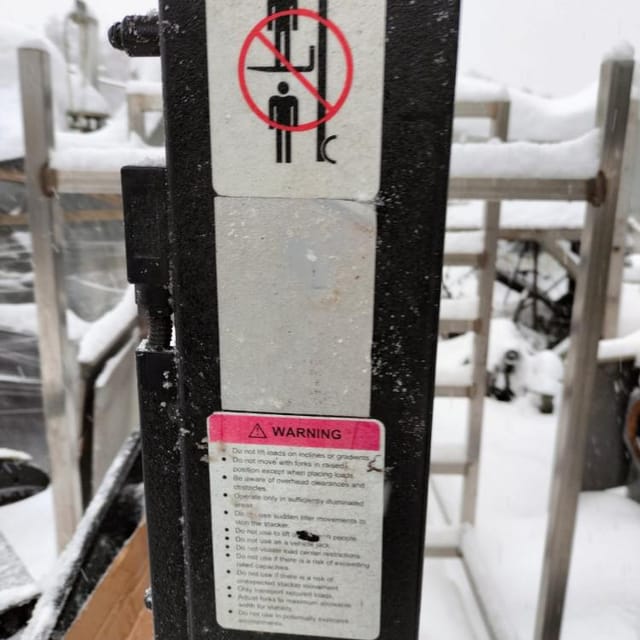 Электроштабелер инв.8184