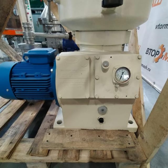 Сепаратор  для высокожирных сливок Ж5-ОС2-Д-500 инв.8568