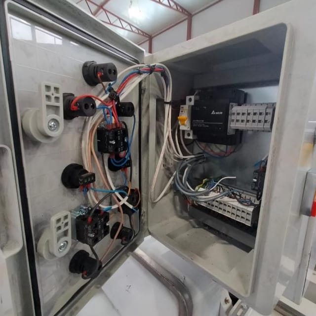 Фасовочный автомат  масла М6-АРМ 500гр инв.8586