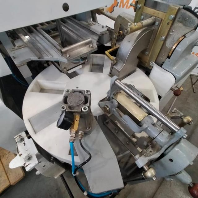 Фасовочный автомат масла М6-АРМ 1000гр инв.8595