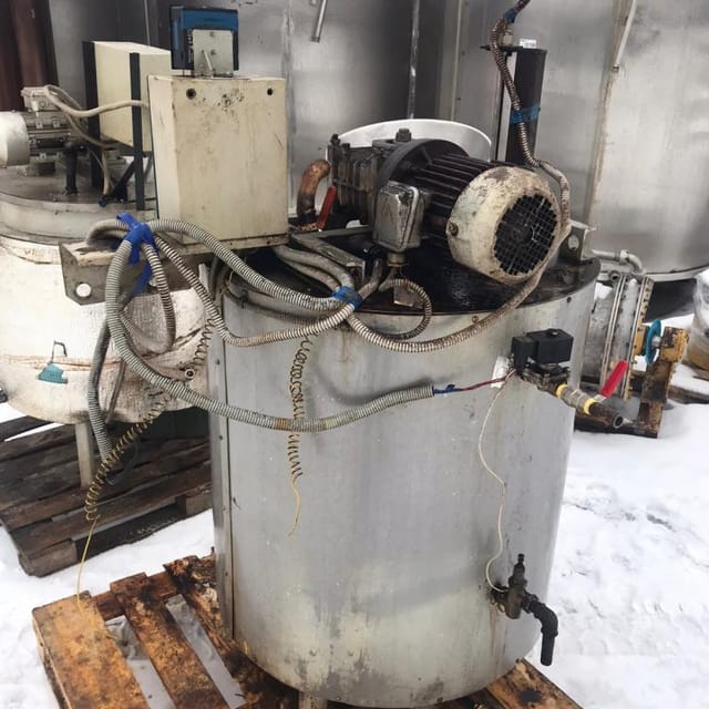 Емкость 200л с рубашкой и пультом  инв.11281