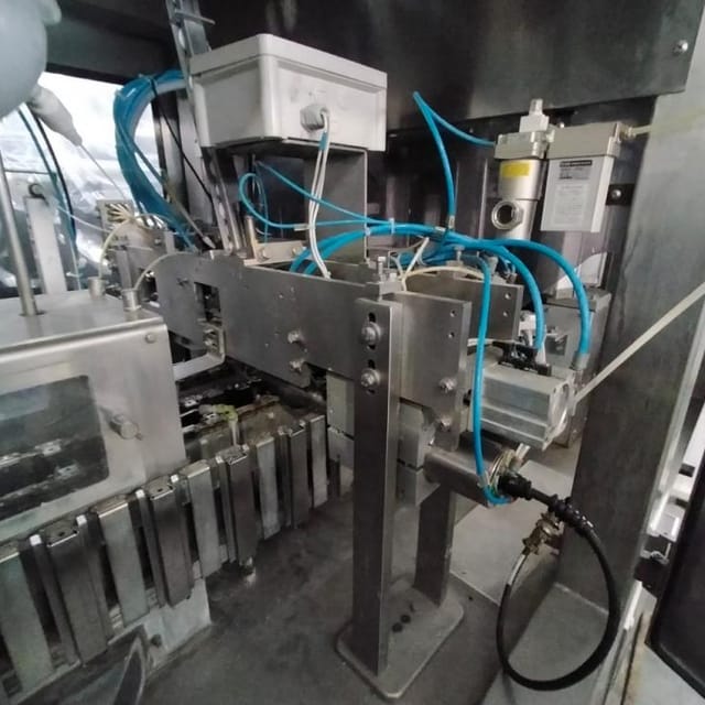 Автомат GALDI Rg-50 UCS для розлива молока в ПюрПак инв.8438