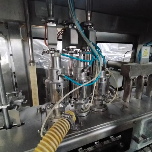 Автомат GALDI Rg-50 UCS для розлива молока в ПюрПак инв.8438