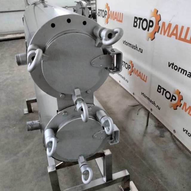 Теплообменник трубчатый двухсекционый Т1-ОУК-5  рама из нерж инв.8485