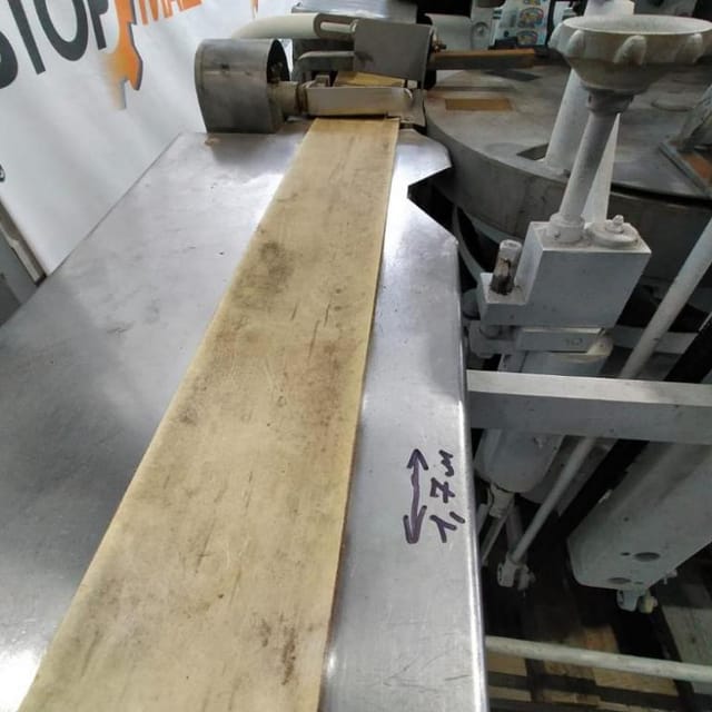 Фасовщик творожных сырков М6-АР2С пачка 100 гр инв.10689