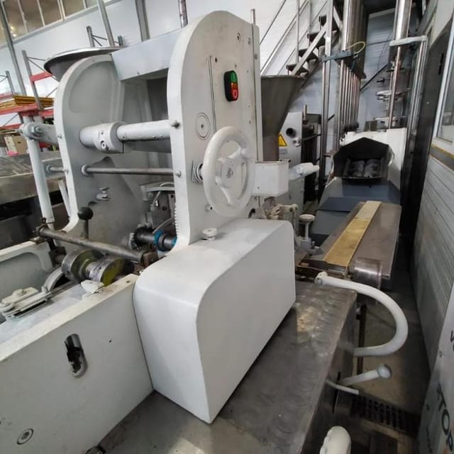 Фасовщик творожных сырков М6-АР2С пачка 100 гр инв.10689