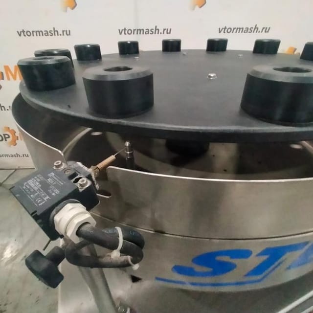 Линия розлива коньяка, полуавтомат, производительность до 700 бут/час - 0,5л инв.9915