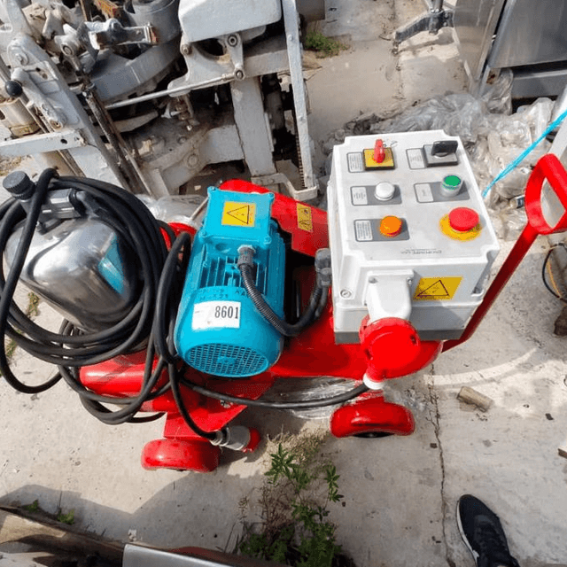 Линия розлива коньяка, полуавтомат, производительность до 700 бут/час - 0,5л инв.9915