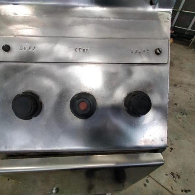 Подъёмник винтовой для тележки 200л инв.10970