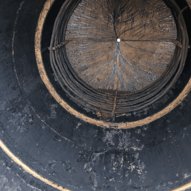 Емкость стальная, объемом 20 куб