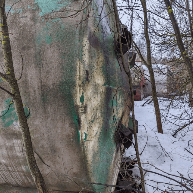 Емкость стальная, объемом 20 куб