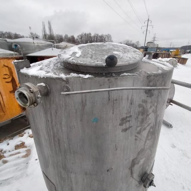 Емкость одностенка 1000л инв.11217