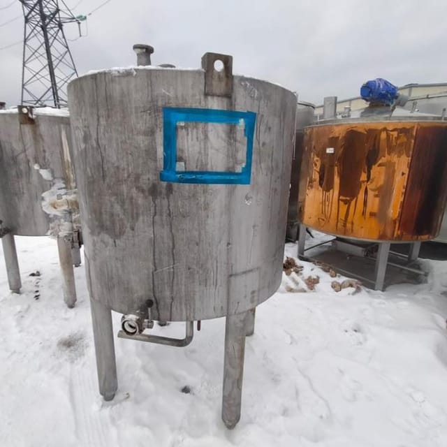 Емкость одностенка 1000л инв.11217