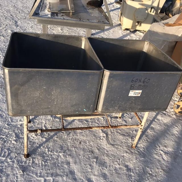 Ванна двух-секционная 280л инв.11259