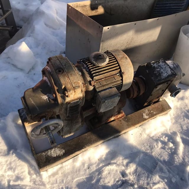 Насос ОРА-10 инв.11255