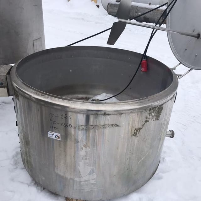 Емкость 700л с рубашкой  инв.11226