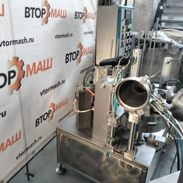 Фасовщик творога в стаканчик с крышкой АЛУР-1500 е.2243