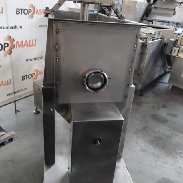 Фасовщик творога в стаканчик с крышкой АЛУР-1500 е.2243