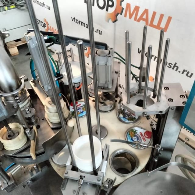 Фасовщик творога в стаканчик с крышкой АЛУР-1500 е.2243