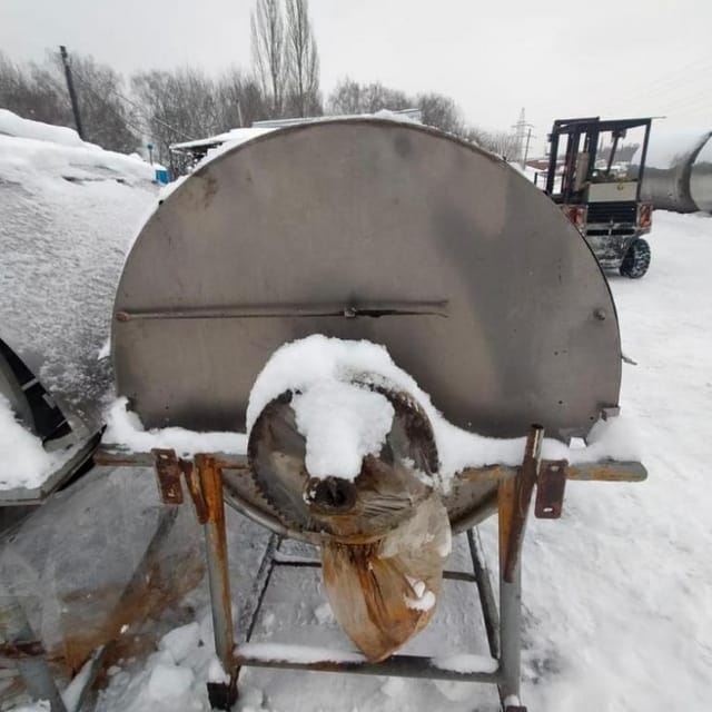 Охладитель творога УПТ с черной рамой инв.11244