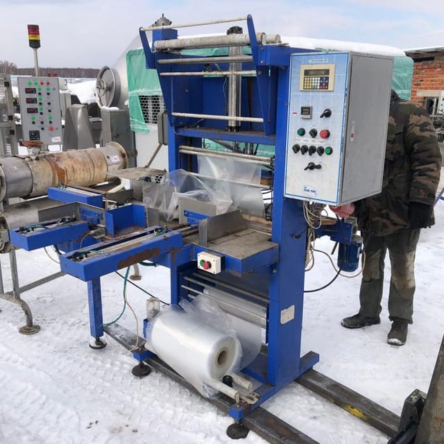 Термоупаковочная машина с группиратором Таурас Феникс инв.9834