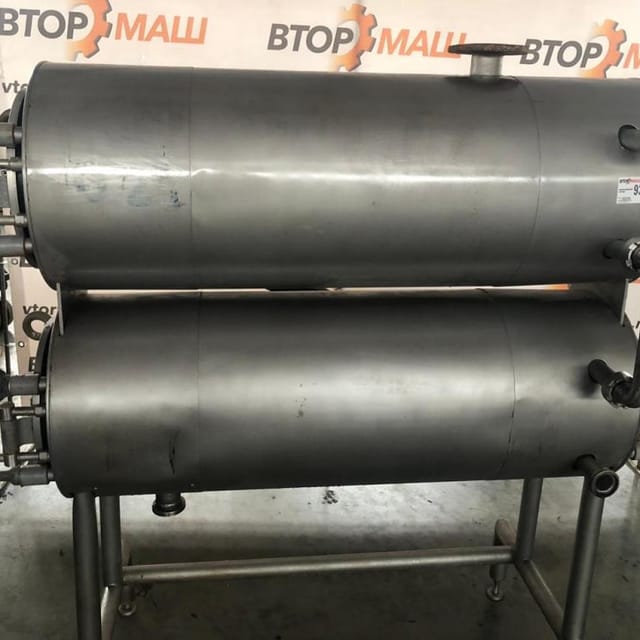 Трубчатый теплообменник Т1-ОУТ-10 т инв.9358