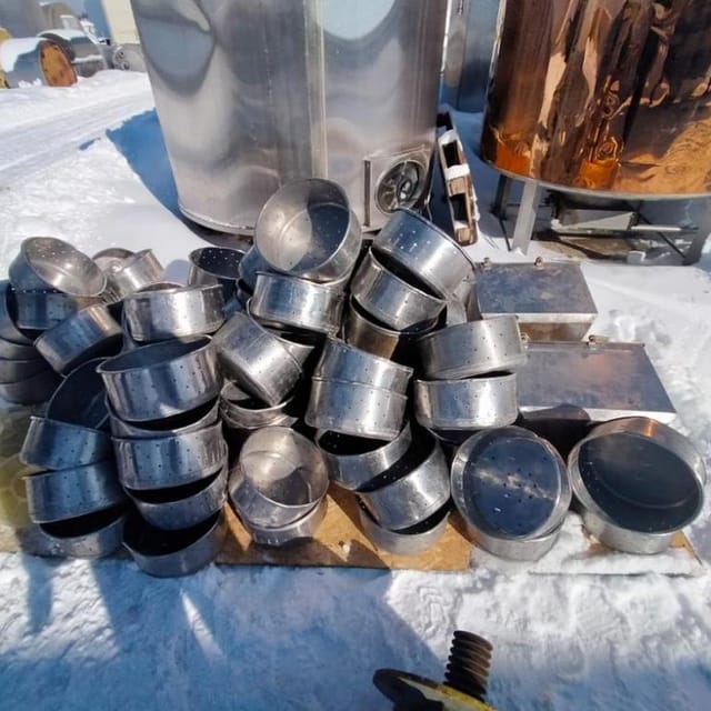 Формы сырные круглые нержавейка с пластиковой крышкой.