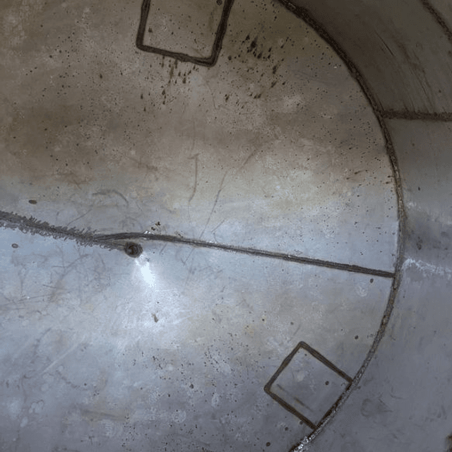 Емкости нержавеющие, объем 10 куб.м.