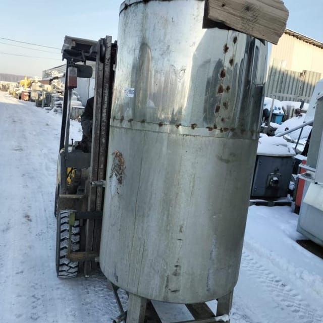 Емкость 1200л инв.8539