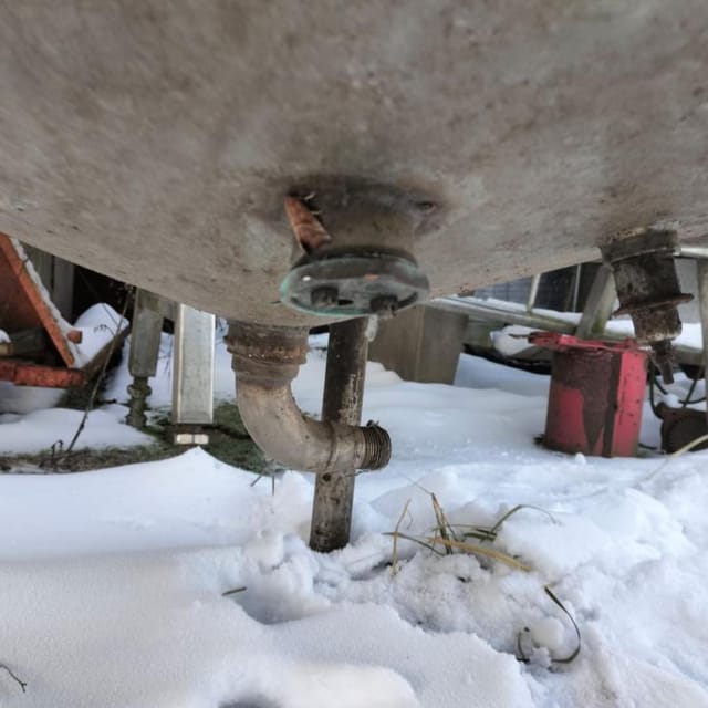 Емкость 1200л инв.8539