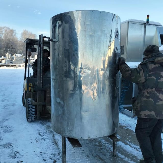 Емкость 1200л инв.8539