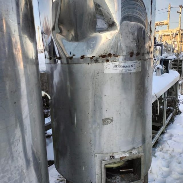 Емкость 1200л инв.8539