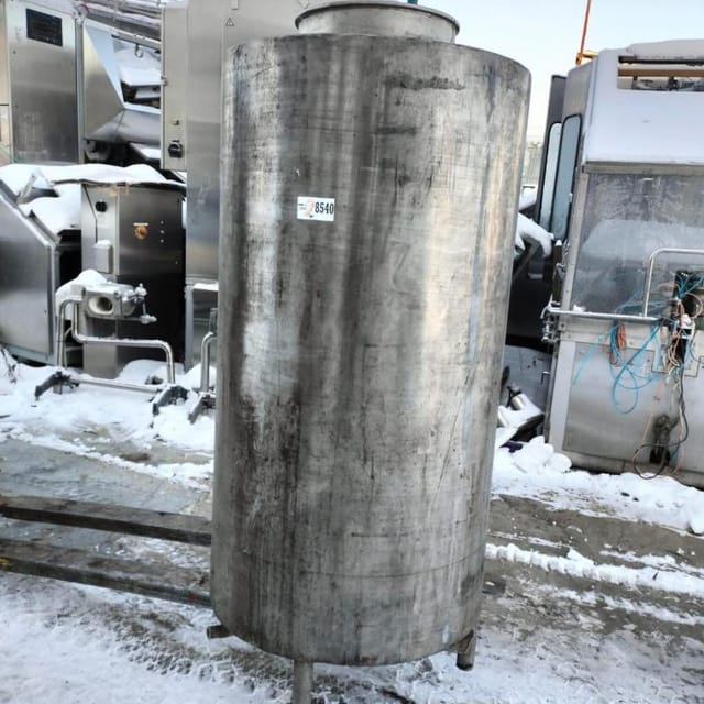 Емкость 1200л инв.8539