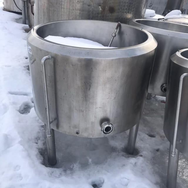 Емкость 300л с рубашкой и тэном инв.12817