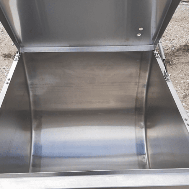 Ванна 300л с термоизоляцией и крышкой е.1512